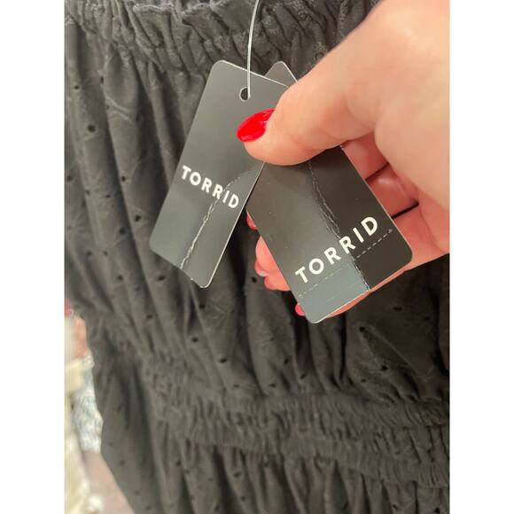 Torrid Black Eyelet Mini Dress L 12 – Sweetheart Neck, Fully Lined, NWT - Picture 6 of 9